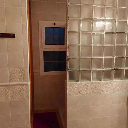 カントリーハウス Rosales *